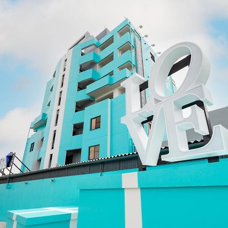 Hotel Love Jewel Kitakjusu Kültér fotó
