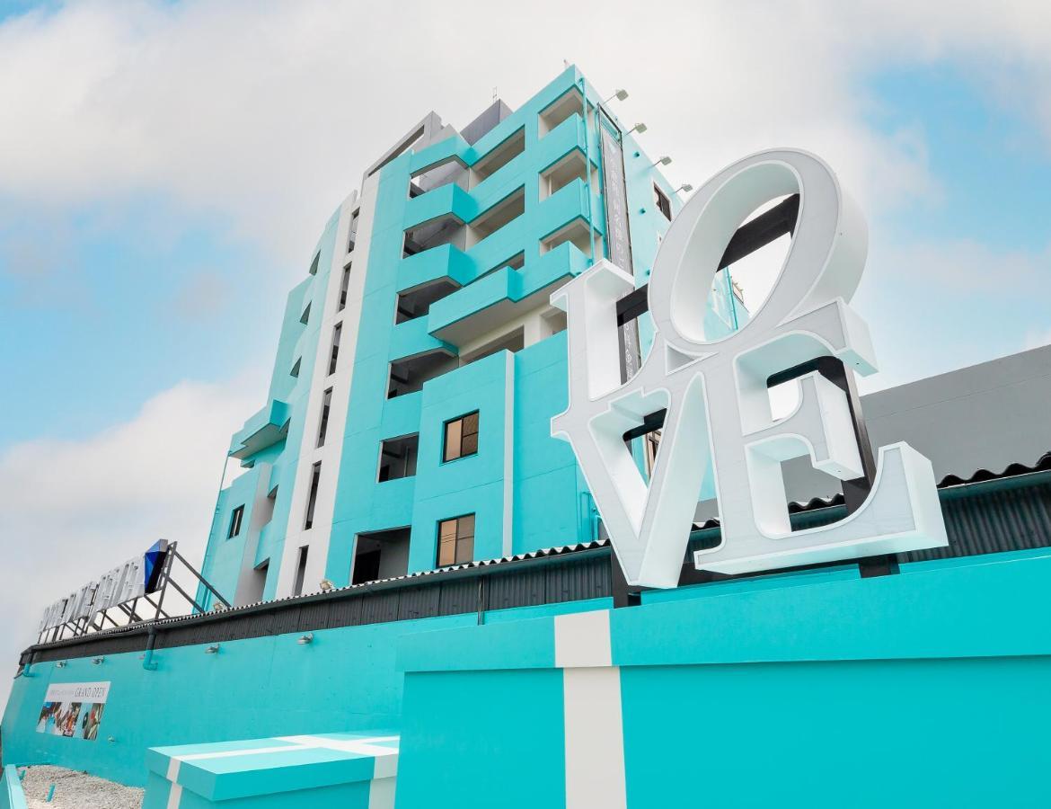 Hotel Love Jewel Kitakjusu Kültér fotó